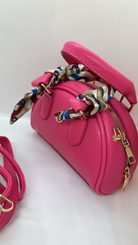 Fularlı Pembe Çanta