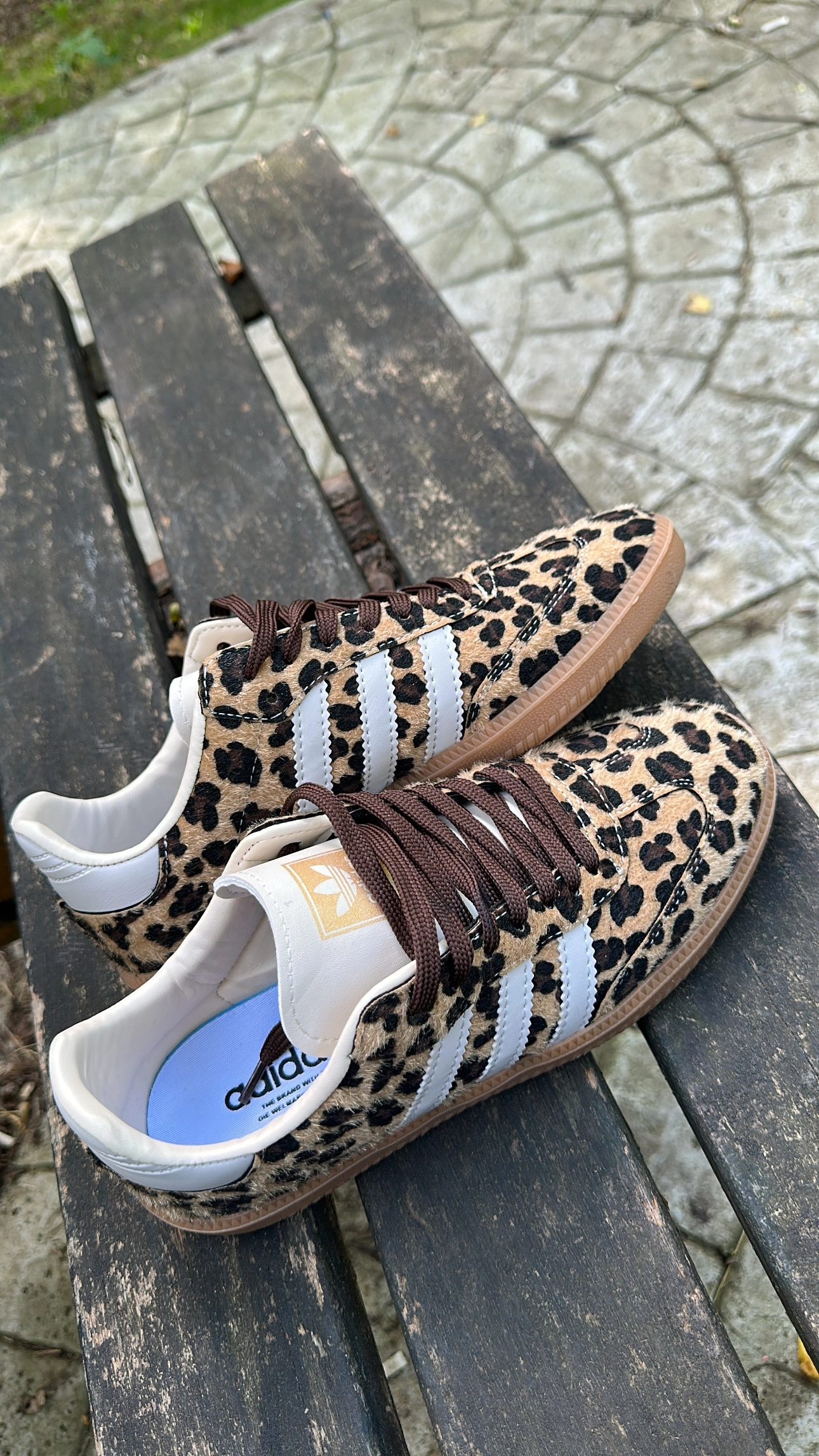 Leopar Desenli Spor Ayakkabı