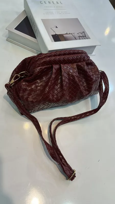 İstiridye Bordo Çanta 