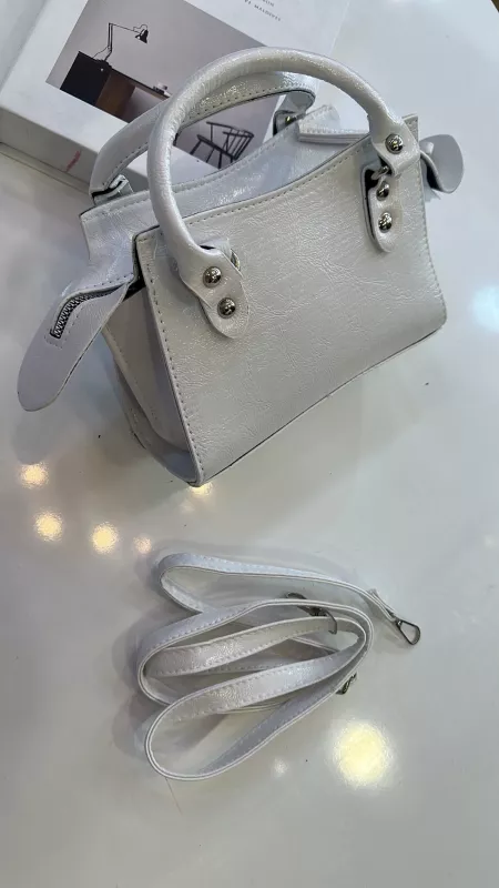 Beyaz Monika Model Çanta 