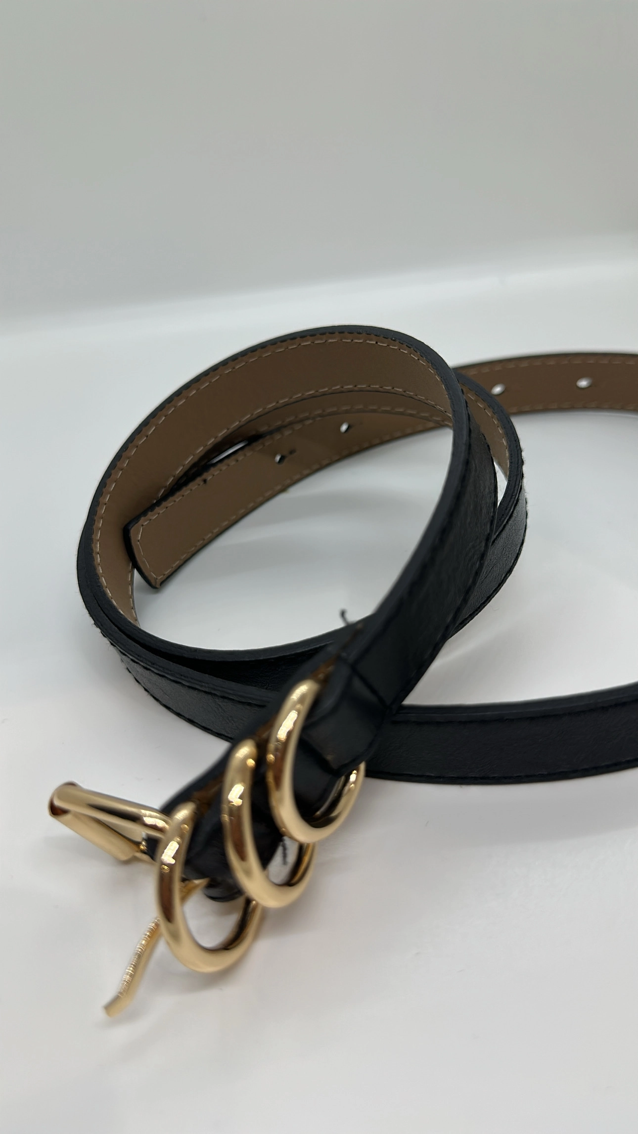 Siyah Gold Detaylı Kemer