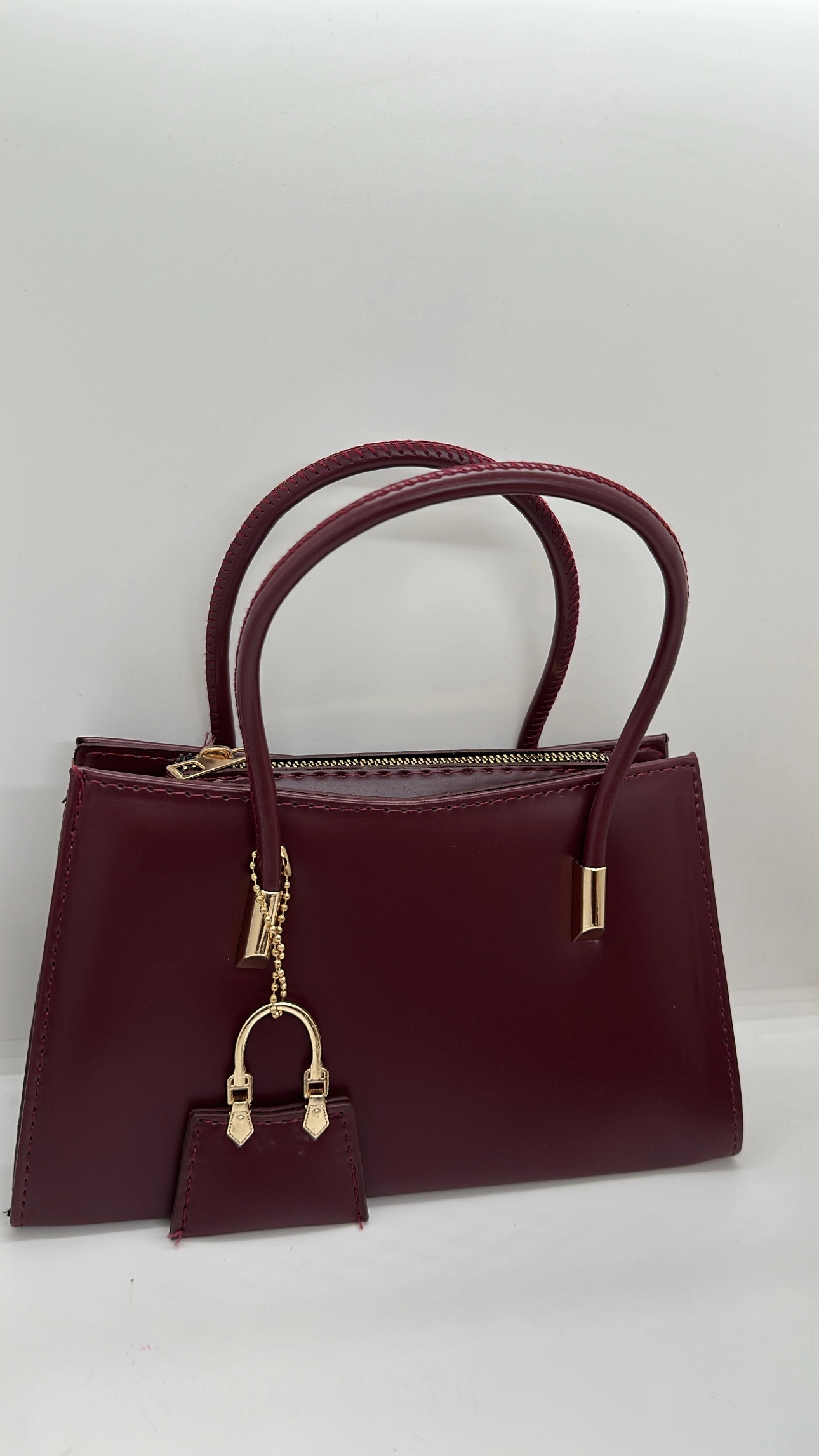 Bordo Charmlı Çanta