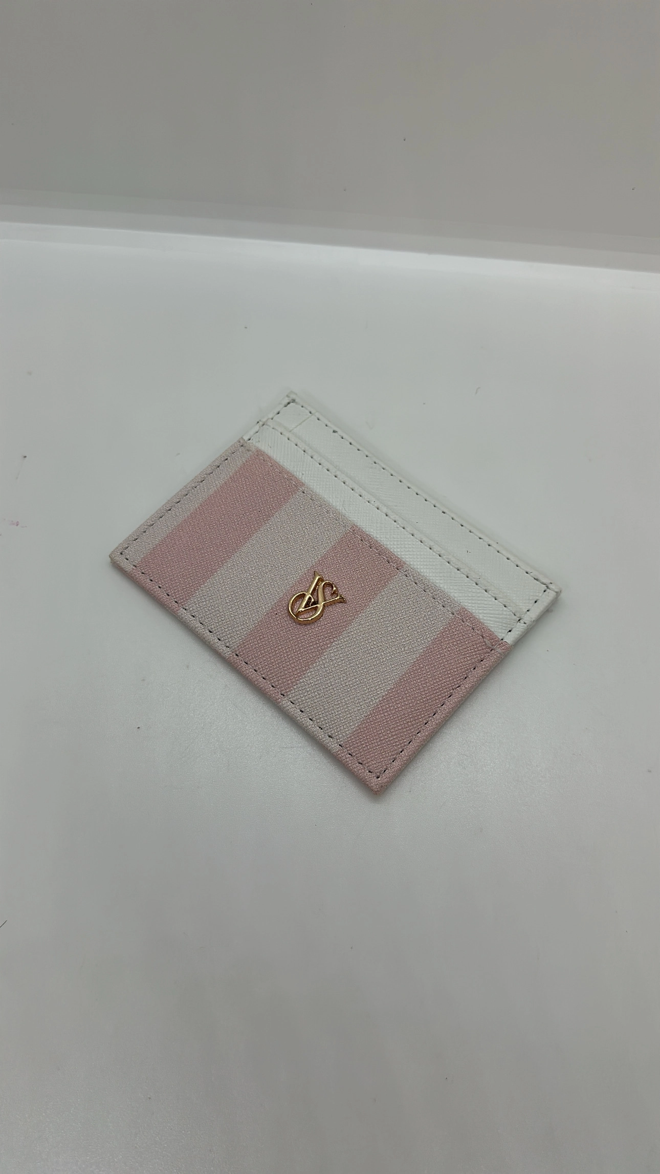 Pembe Beyaz Kartlık