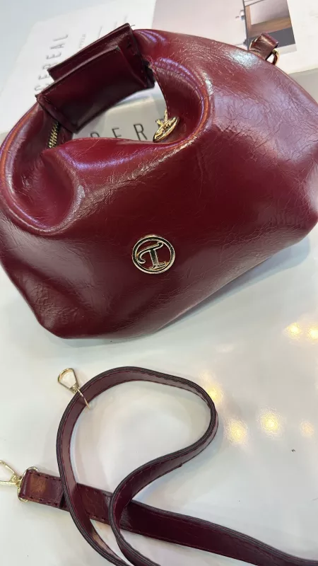 Bordo Rugan Mıknatıslı Çanta