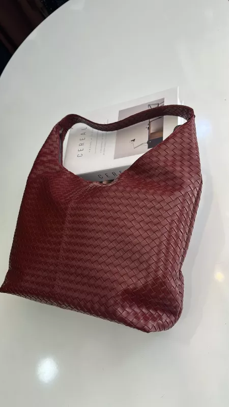 Bordo Sepet Desen Deri Çanta