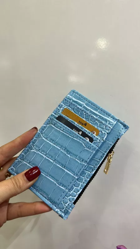 Mavi Fermuarlı Kartlık 