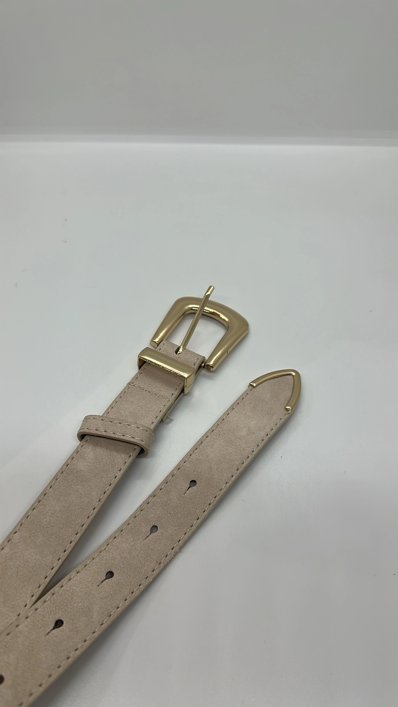 Krem Gold Detaylı Kemer