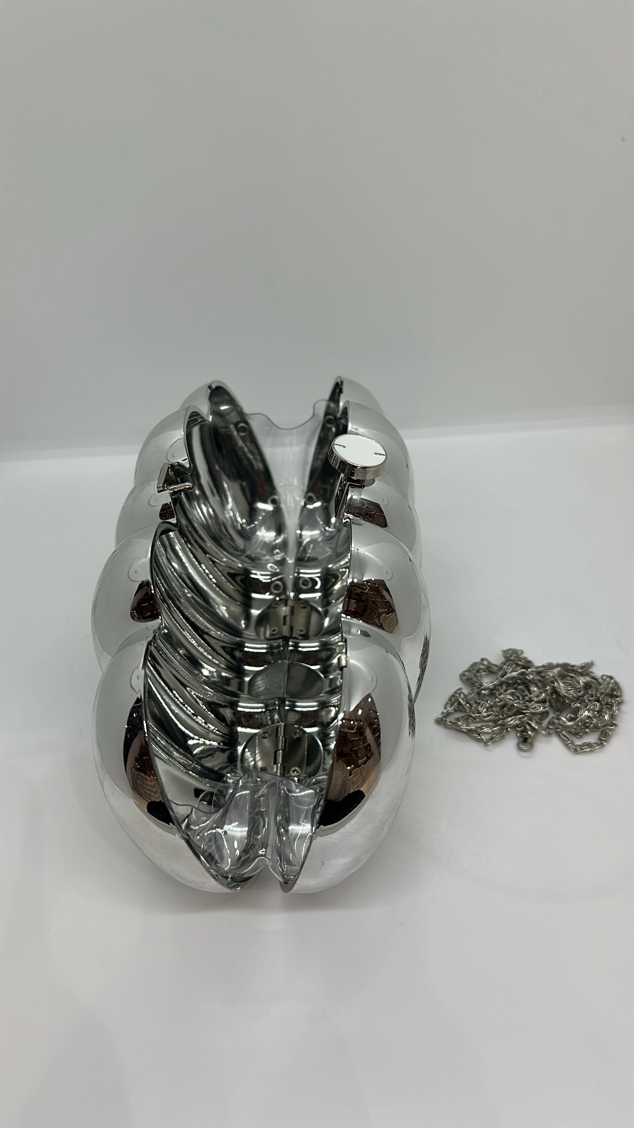 Gümüş Metal Çanta