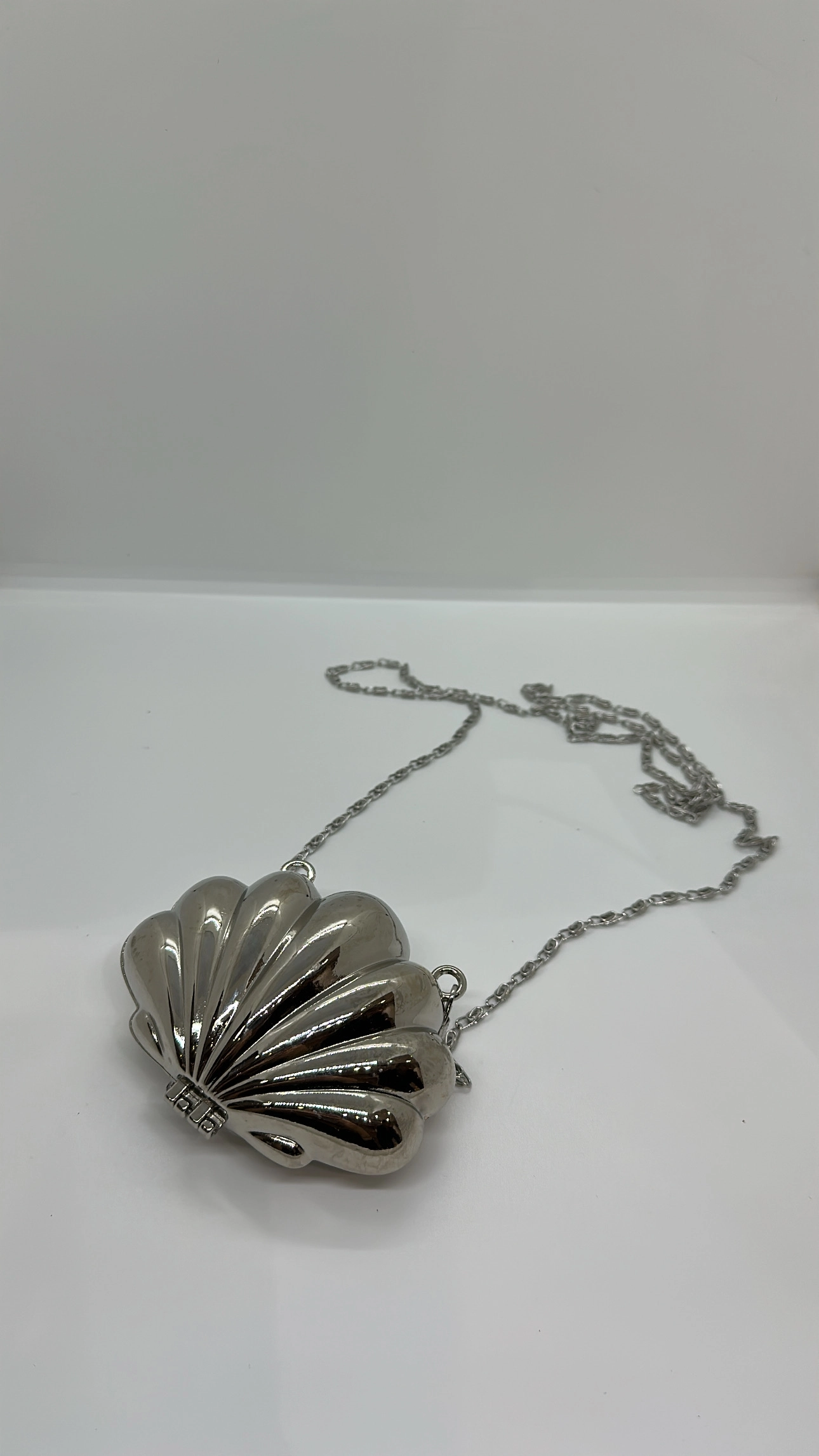 Gümüş Mini Metal Çanta