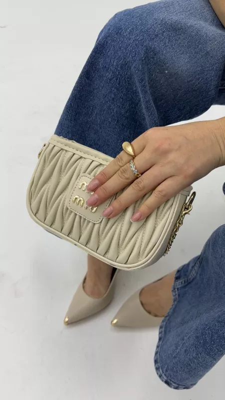 Krem Gold Detaylı Topuklu