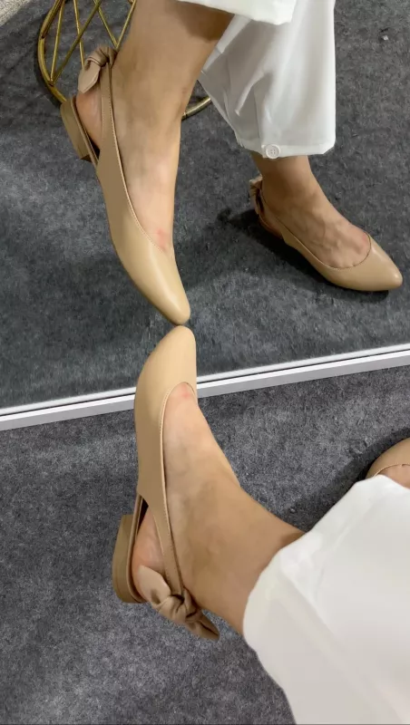 Nude Fiyonklu Babet