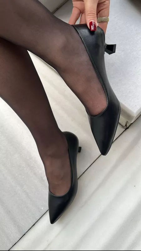 Siyah Mini Topuklu Stiletto 