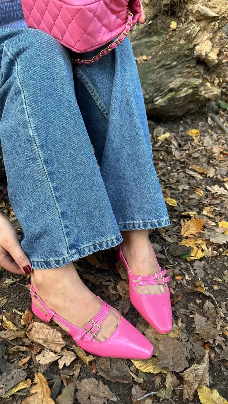 Pembe Çift Tokalı Topuklu Babet