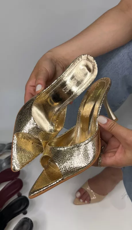 Gold Topuklu Terlik
