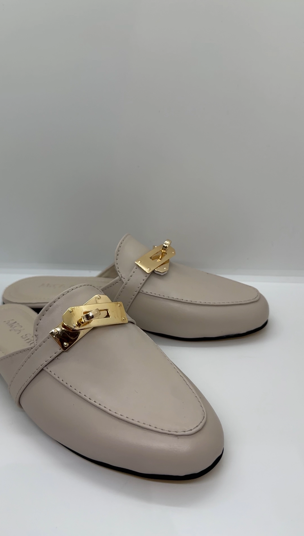 Krem Gold Tokalı Terlik