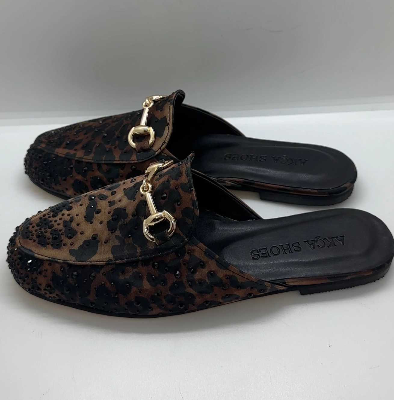 Leopar Taşlı Düz Terlik 