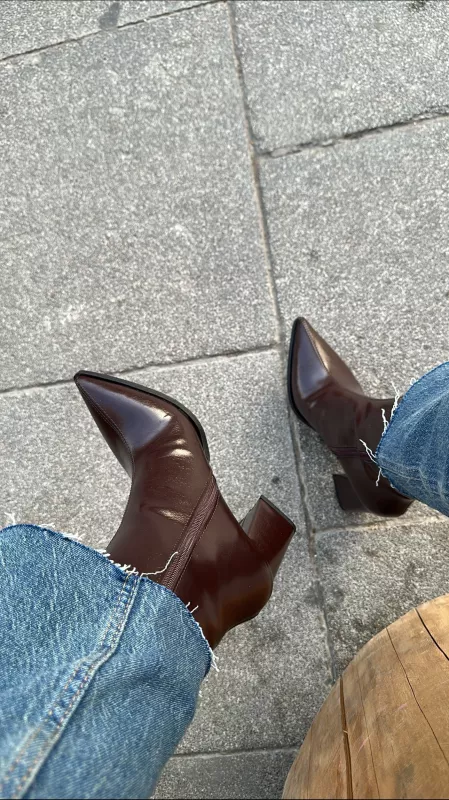 Acı Kahve Parlak Bootie 