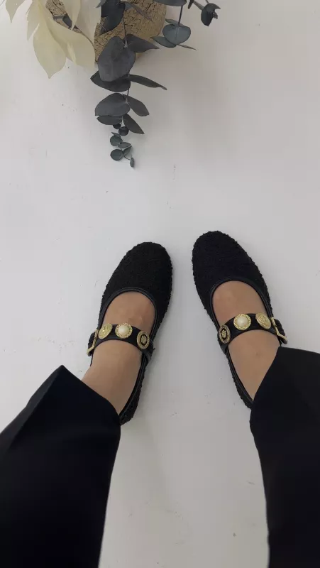 Siyah Peluş Babet 