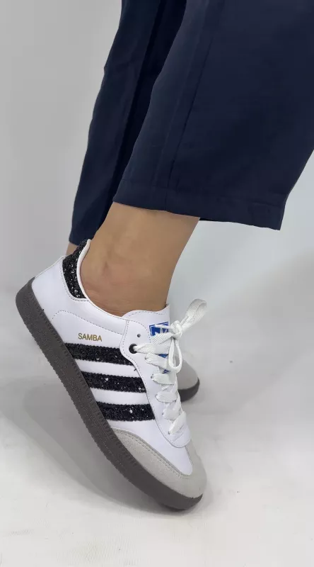 Beyaz Siyah Simli Spor Ayakkabı