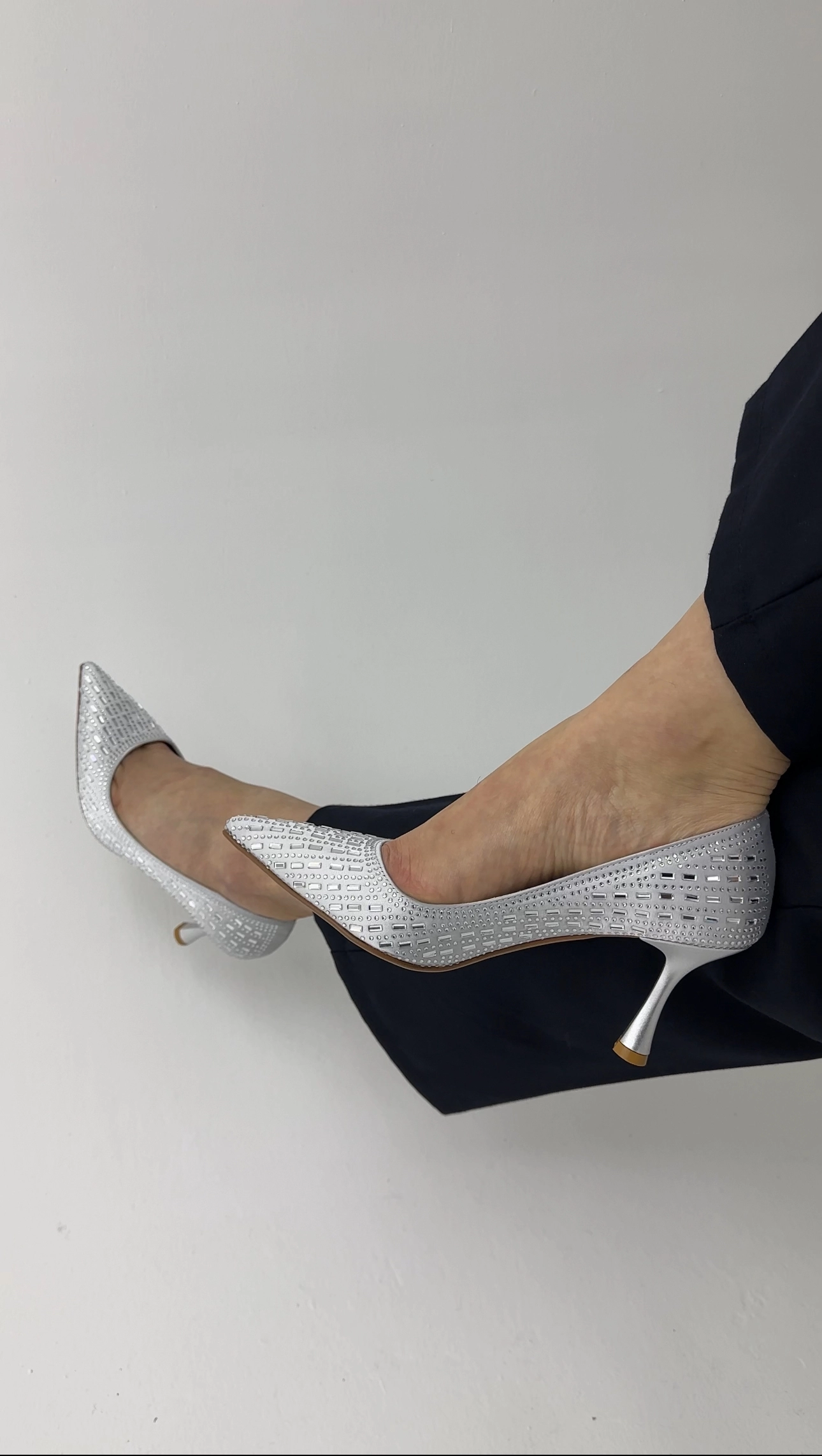 Gümüş Taşlı Stiletto