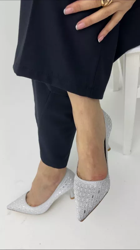 Gümüş Taşlı Stiletto