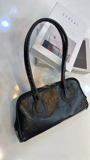 Siyah Baget Çanta