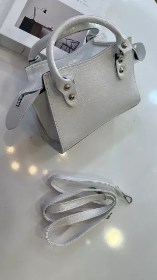 Beyaz Monika Model Çanta 