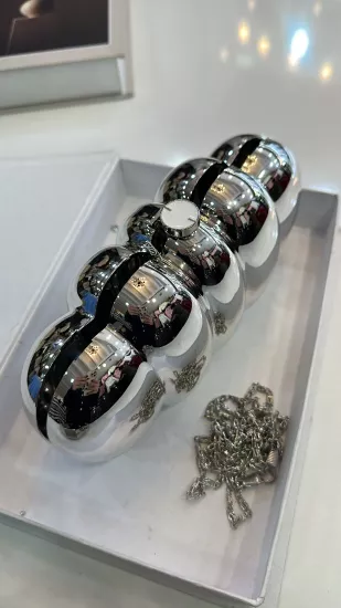 Gümüş Metal Çanta