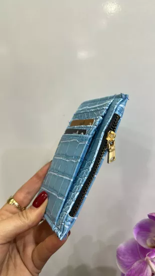 Mavi Fermuarlı Kartlık 