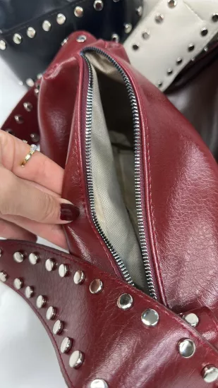 Bordo Metal Detaylı Çanta