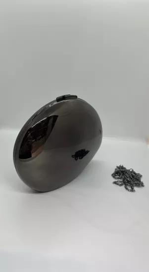 Siyah Metal Çanta
