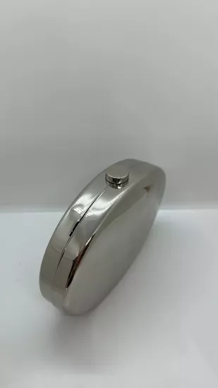 Gümüş Metal Çanta