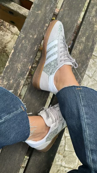 Gümüş Sim Detay Spor Ayakkabı