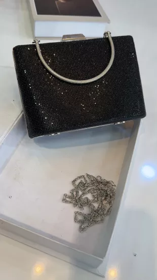 Siyah Taşlı Kare Abiye Çanta