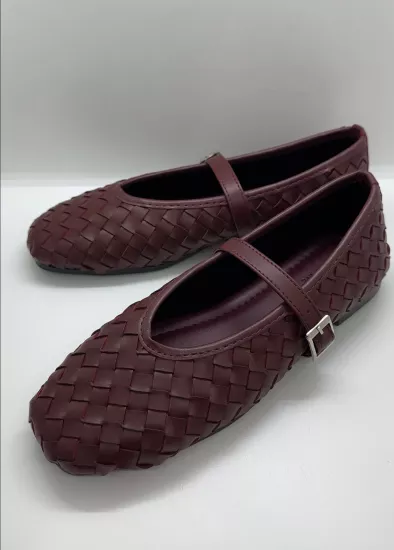 Bordo Örgü Detay Babet