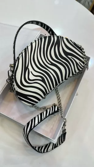 Zebra Desenli Çanta 