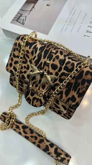 Leopar Desenli Çanta