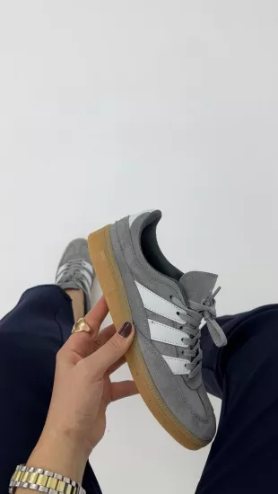 Gri Şeritli Spor Ayakkabı 