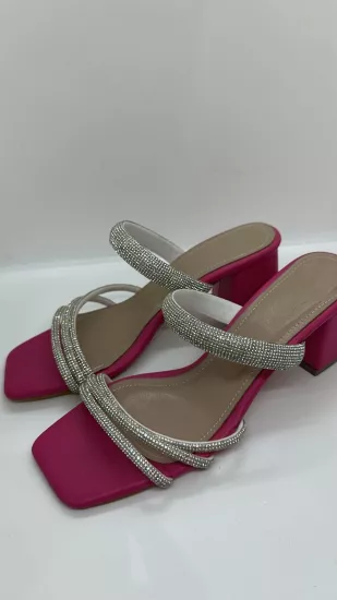 Pembe Taşlı Topuklu Terlik