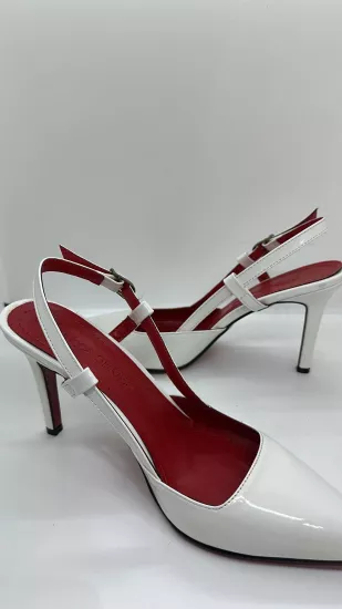 Beyaz Rugan Stiletto 