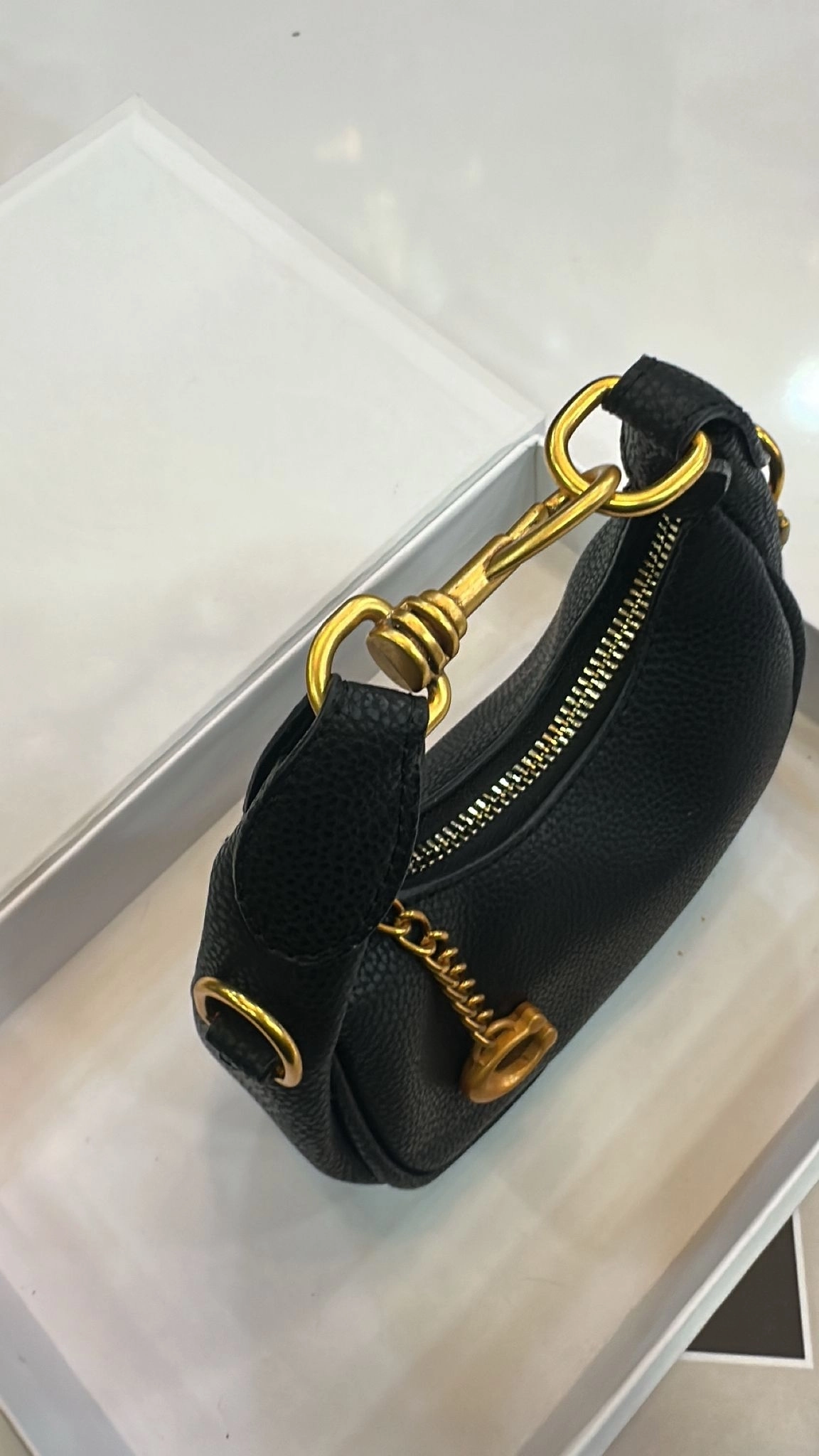 Siyah Mini Çanta