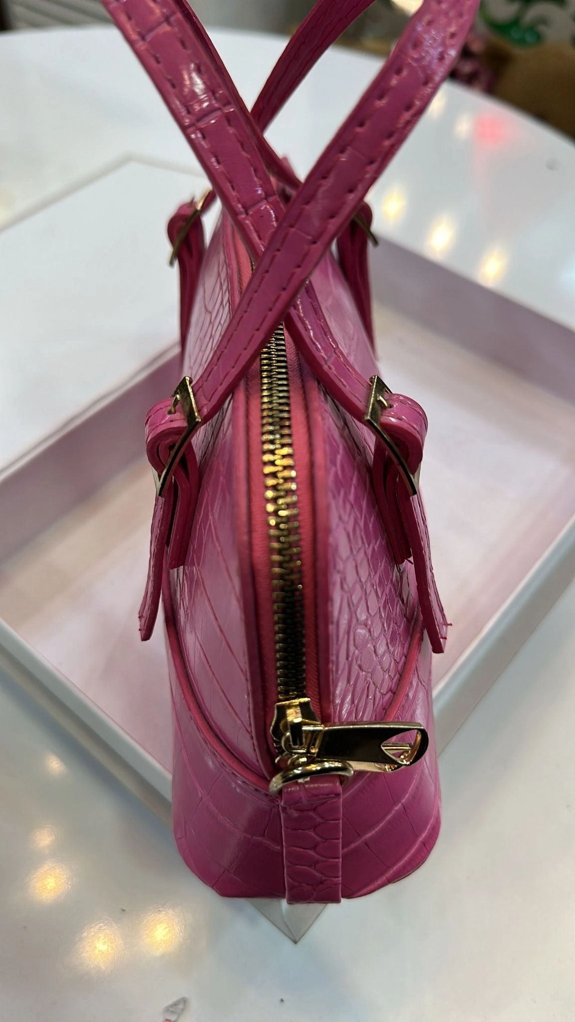 Pembe Kroko Desen Rugan Çanta 