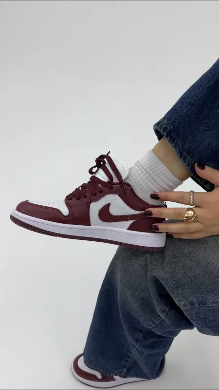 Bordo Beyaz Jorda.n Spor Ayakkabı