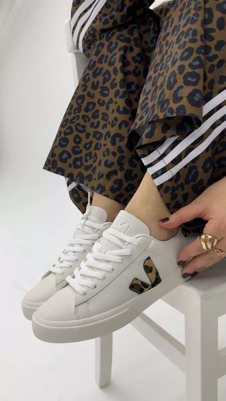 Beyaz Leopar Spor Ayakkabı